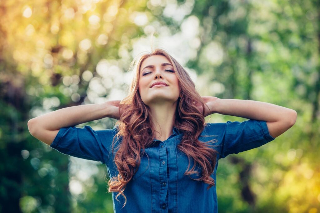 How to balance hormones naturally with healthy lifestyle habits